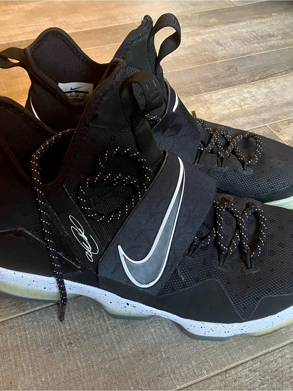 Nike Black and White Men's High-Top Basketball Sneakers